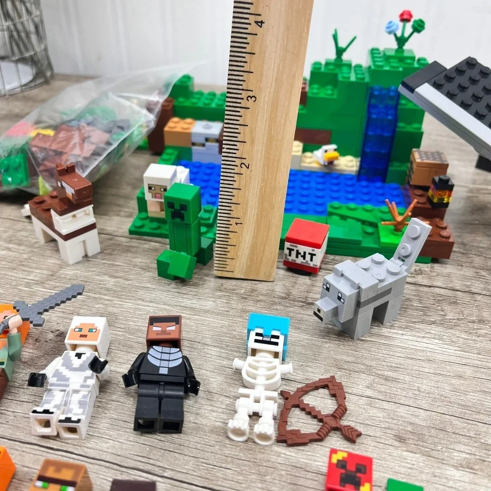 Lego minecraft figures